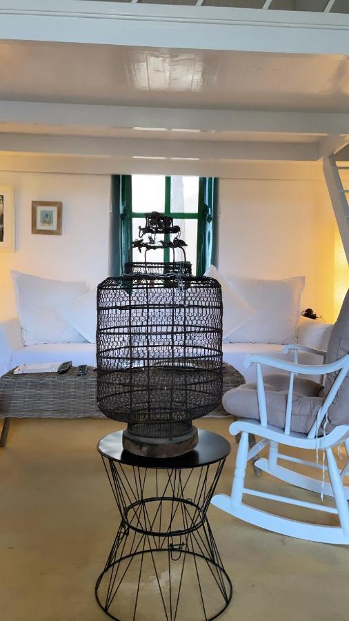 Hypate, Traditional Island Cottage Chalki Town Екстериор снимка