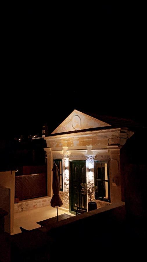 Hypate, Traditional Island Cottage Chalki Town Екстериор снимка