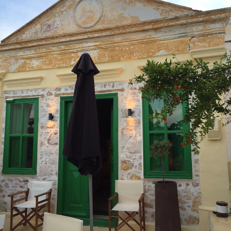 Hypate, Traditional Island Cottage Chalki Town Екстериор снимка